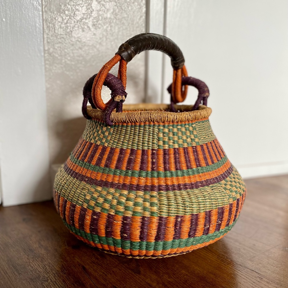 African Basket 🌿